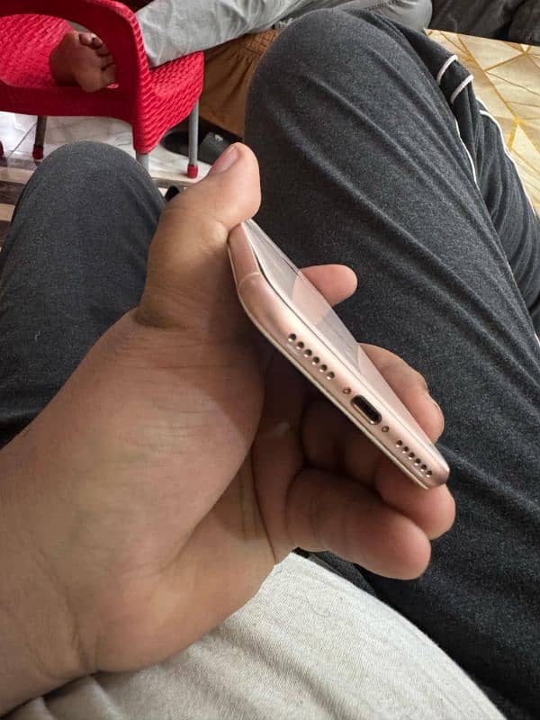 iPhone 8 64 GB Official PTA Approved 2