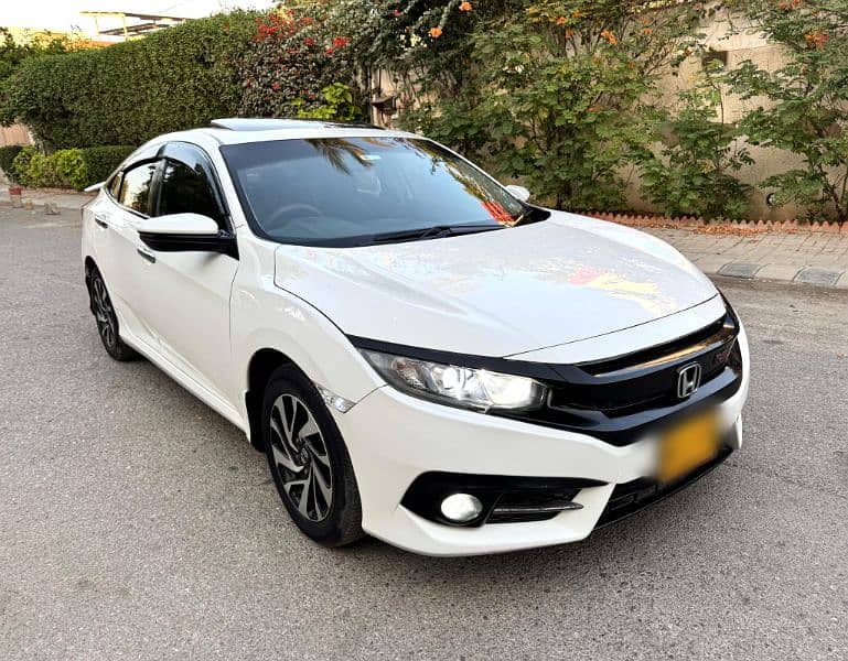 Honda Civic 2016 Rs Turbo 1.5 Cruise Push Automatic Sunroof 1