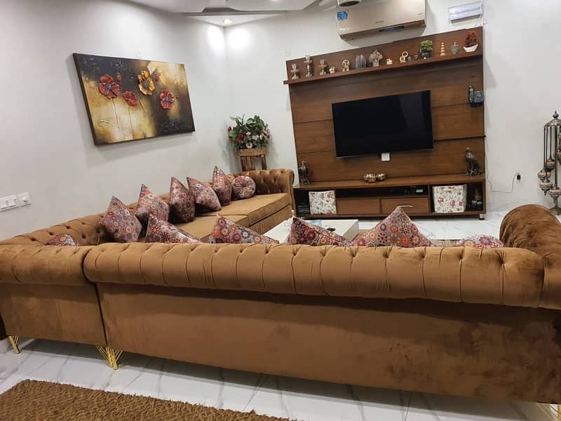 10 seater sofa in brand new condition for sale 2