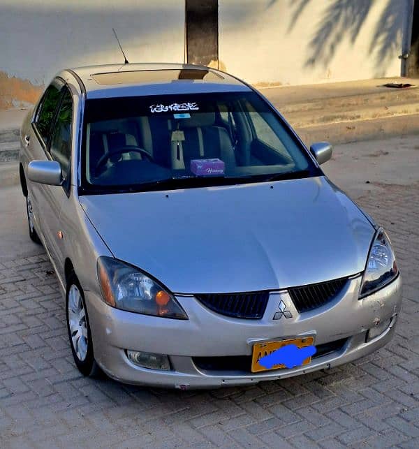 Mitsubishi Lancer Japanese Variant Full Option 2005 0