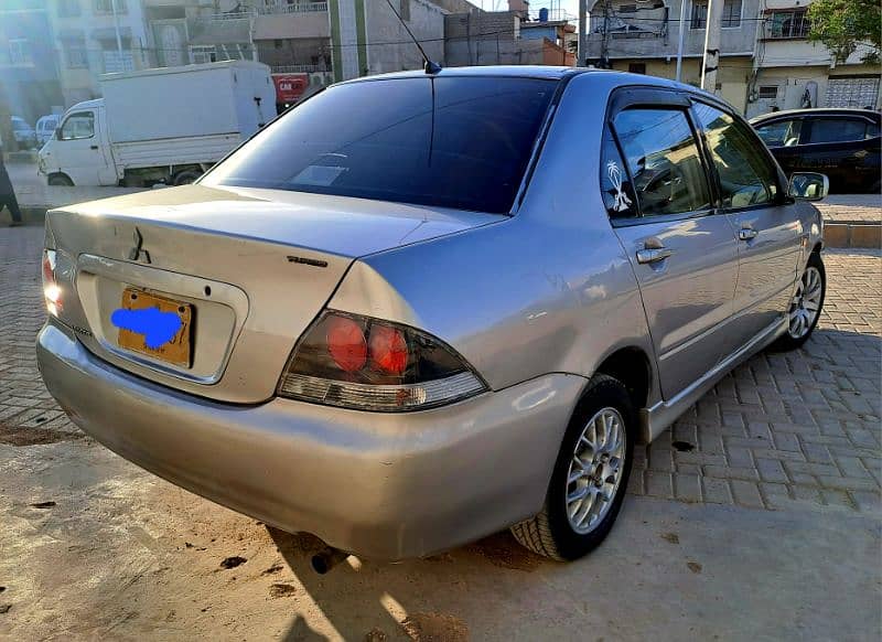 Mitsubishi Lancer Japanese Variant Full Option 2005 5