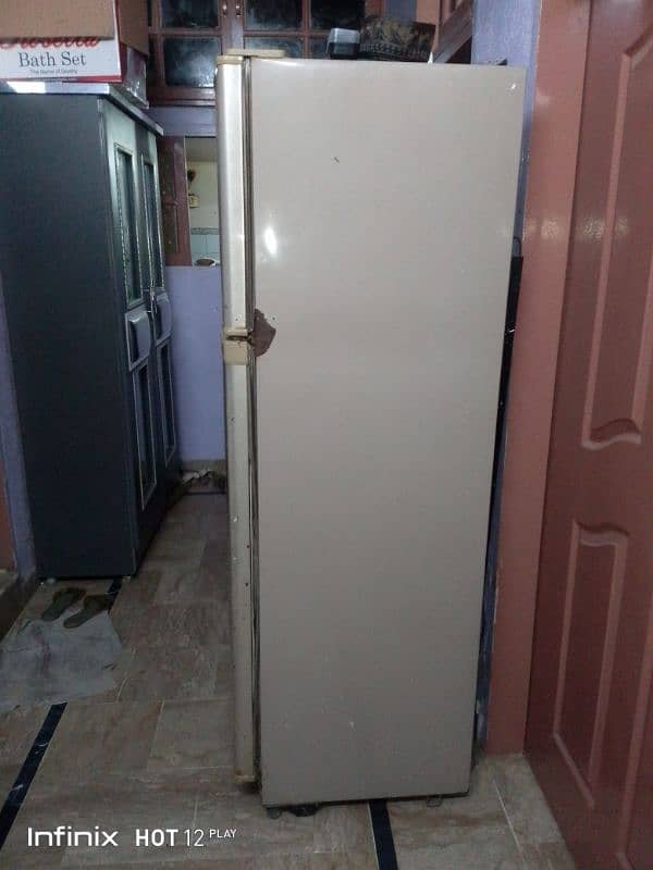 Dawlance Refrigerator For Sale In Jumbo Size - Used 2