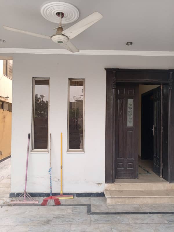 10 marla house available for rent in phase 3 bahria town rawalpindi 9