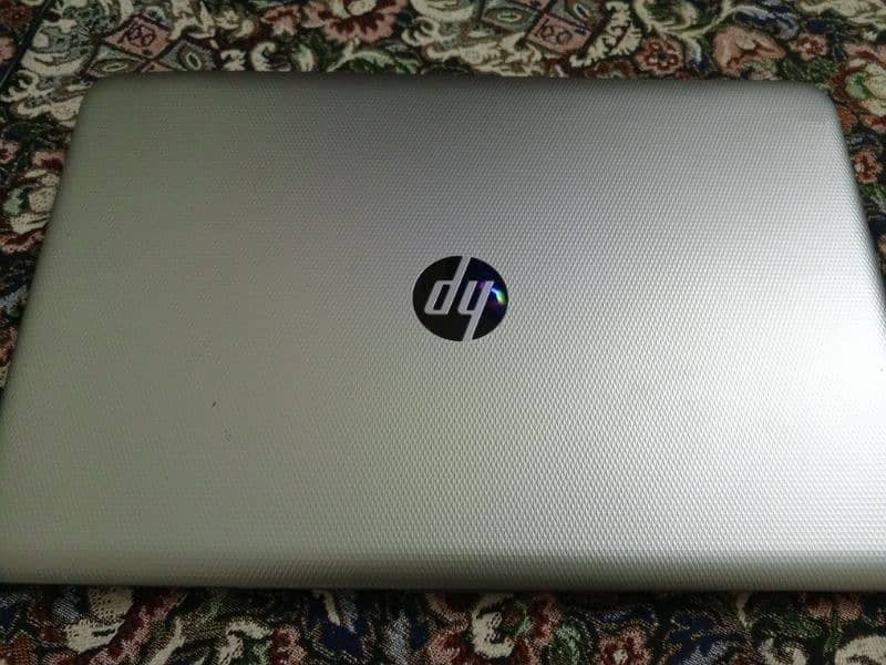 HP NOTEBOOK I3 5TH GEN 0