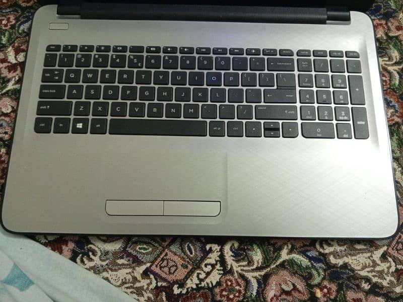 HP NOTEBOOK I3 5TH GEN 2