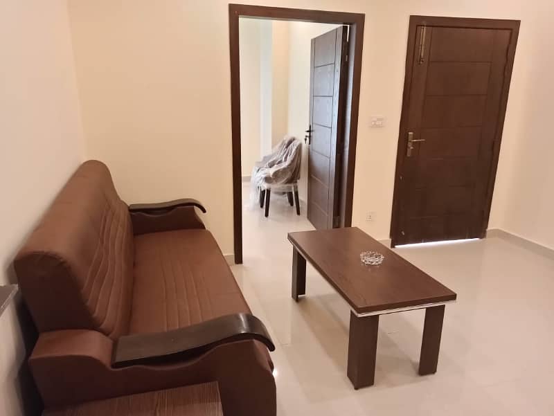 Fully furnished studio apartments in phase 3 mini commercial bahria town Rawalpindi 7