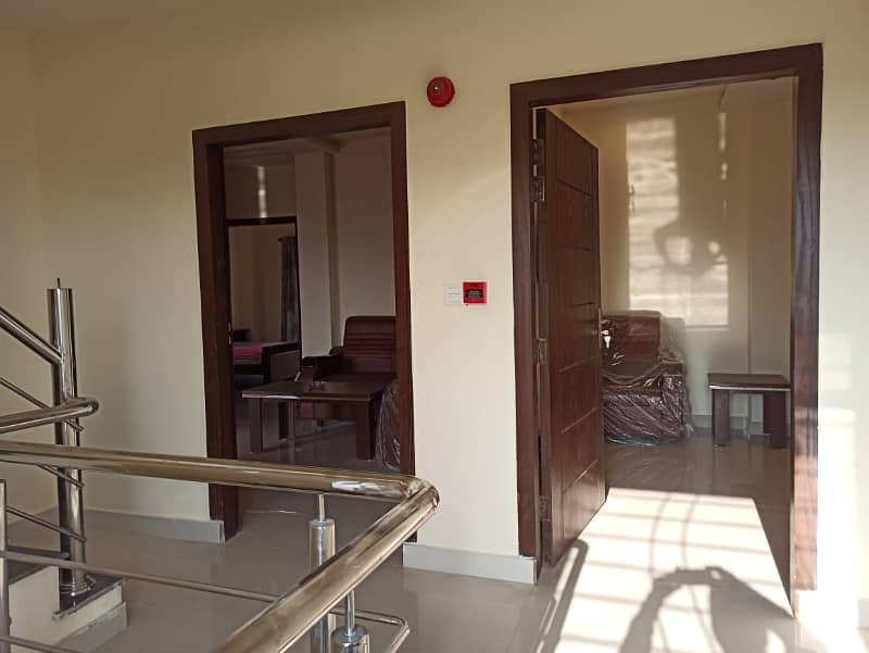 Fully furnished studio apartments in phase 3 mini commercial bahria town Rawalpindi 8