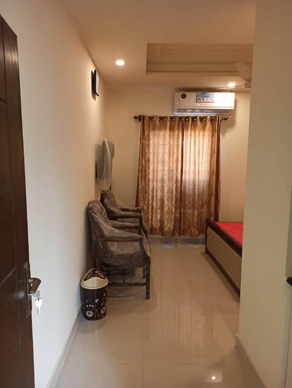 Fully furnished studio apartments in phase 3 mini commercial bahria town Rawalpindi 19