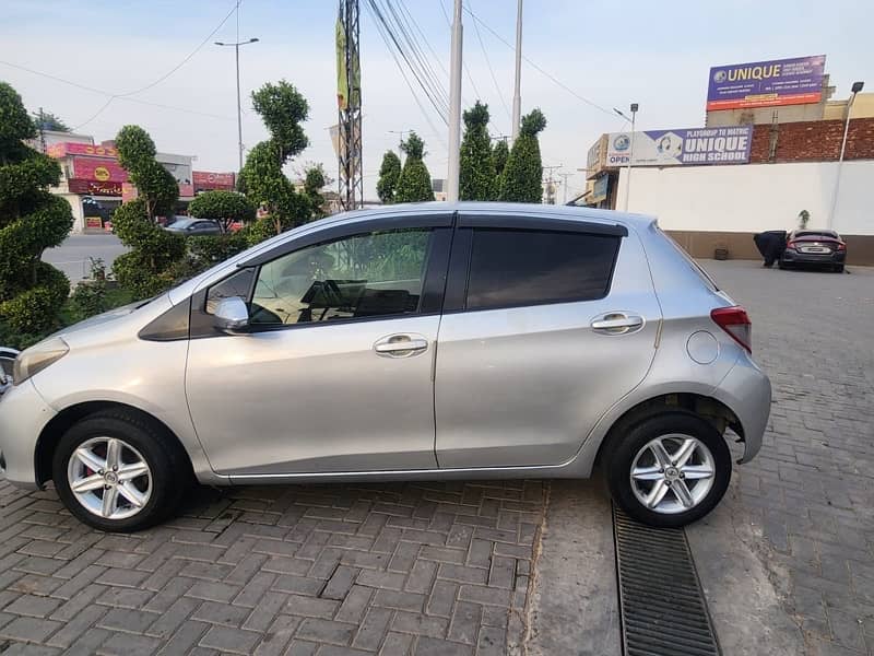 Toyota Vitz 2016 0