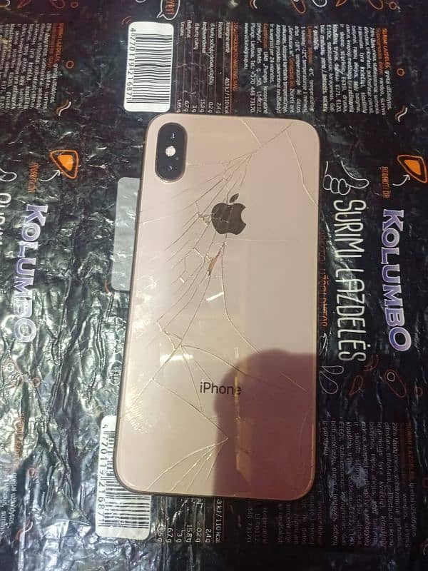 iPhone XS 64GB - Locked & Cracked Back 2