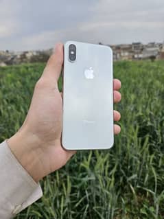 iPhone XS