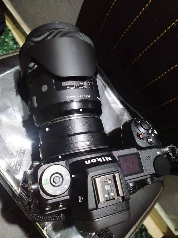 Nikon camera Z62 lens 35 mm 1.4 with mount 1