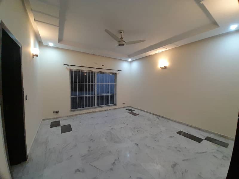 Kanal house available for rent in phase 4 bahria town Rawalpindi 13