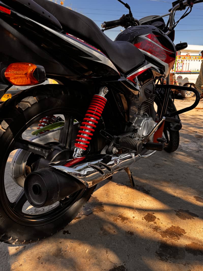 Honda CB 125F 2022 look like brand new 6