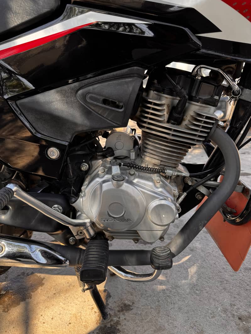 Honda CB 125F 2022 look like brand new 7