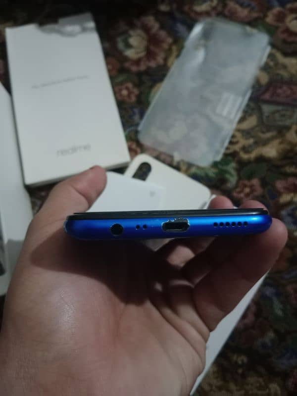 Realme 5 complete box 6