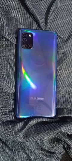 Samsung A31