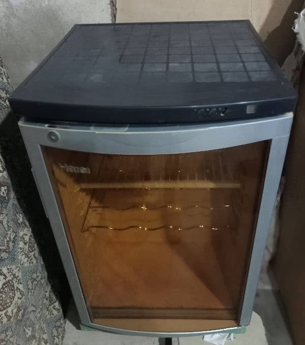 Beverage Cooler, Mini fridge 2