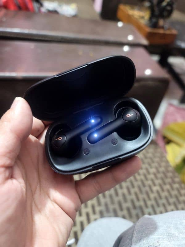 Anker Soundcore P2 Life 1