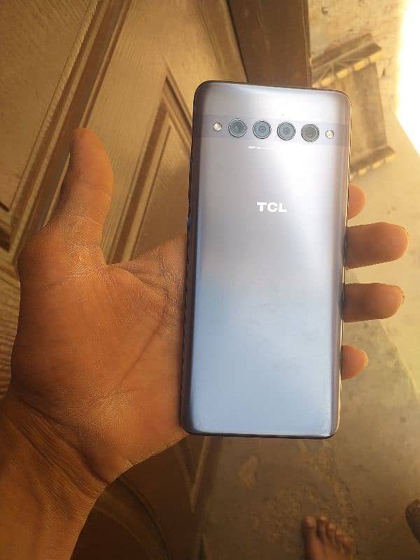 TCL 10PLUS 2