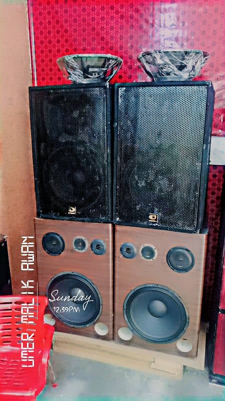 Speaker 15 inches Different price 7