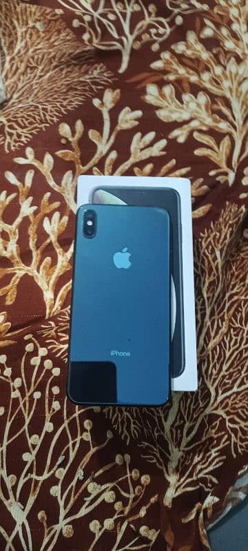 iphone Xs Max 256gb pta approved single sim 6