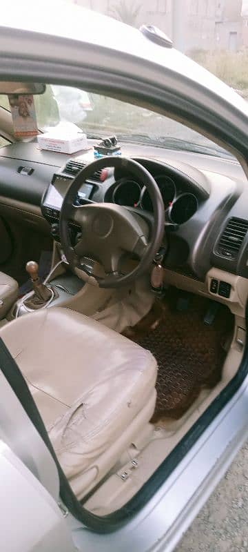 Honda City IDSI 2003 6