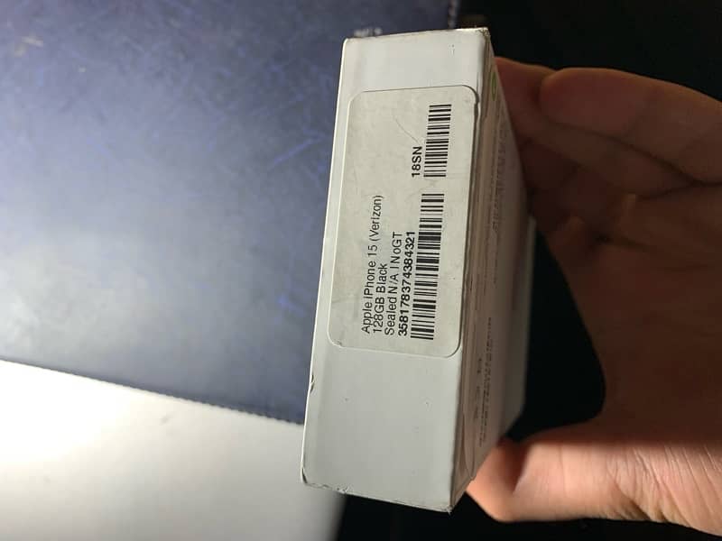 Iphone 15 128GB BOX PACK 3