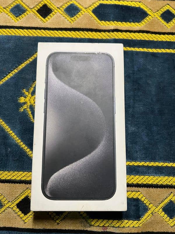 iphone 15 pro black titanium non pta 5