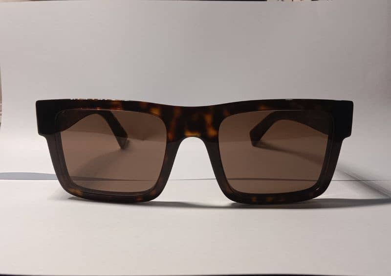 PRADA ORIGINAL SUNGLASSES 0