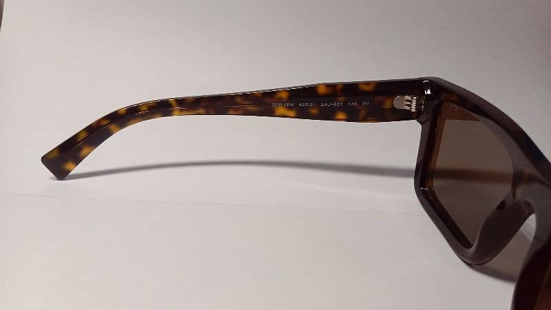 PRADA ORIGINAL SUNGLASSES 4