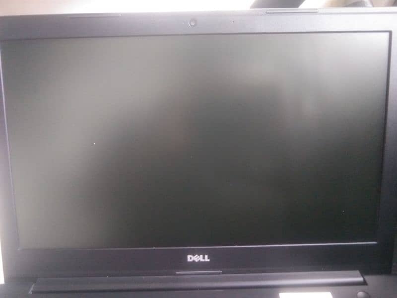 Dell latitude 3550 9