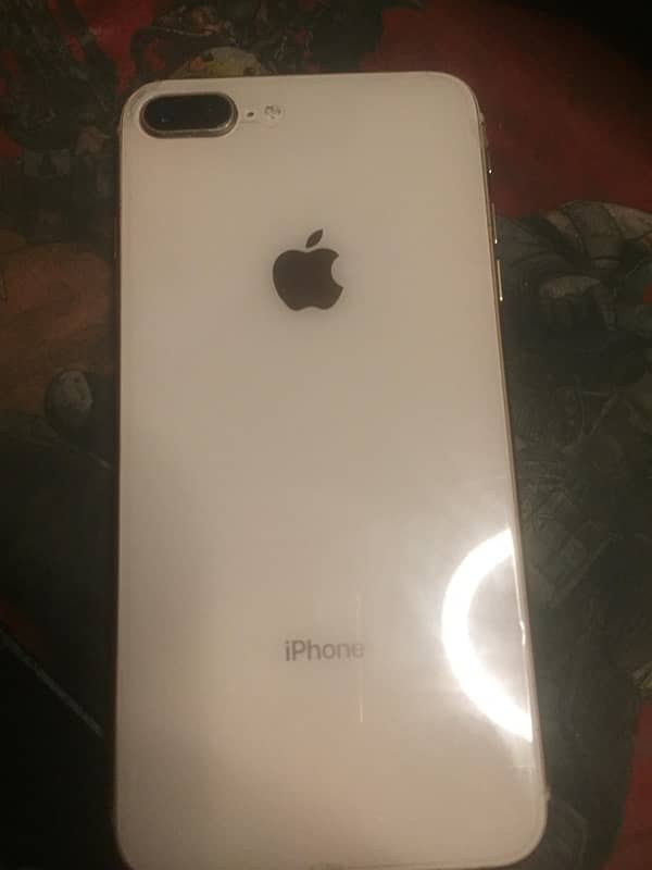 IPHONE 8 PLUS 3