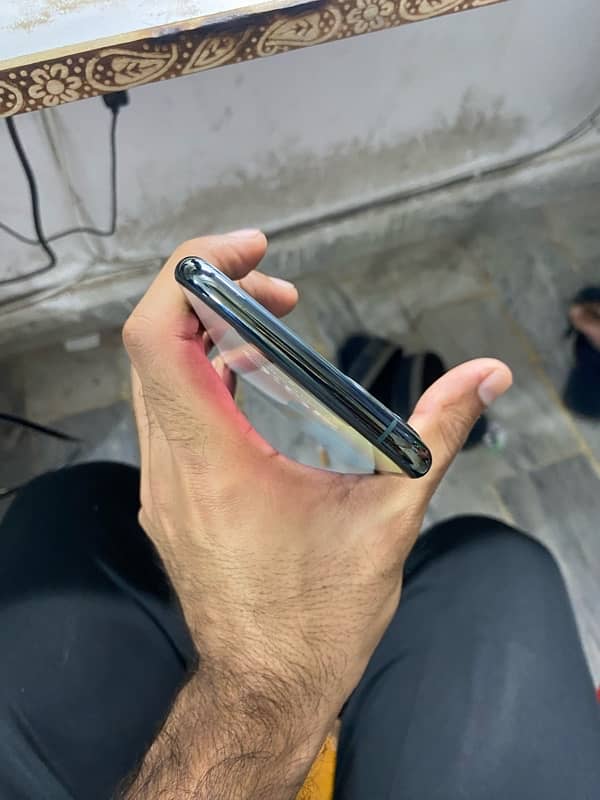 iphone 11 pro max 256gb non pta 2