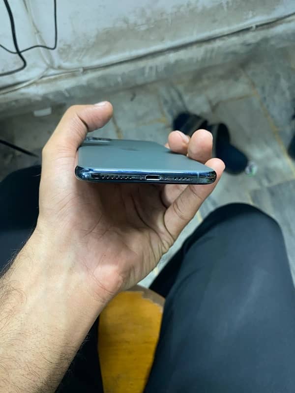 iphone 11 pro max 256gb non pta 3