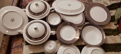 Brand New Wedgwood 30 Pcs Dinner set 8 persons