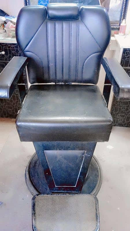 Barber Chair /Cutting Chair/Parlor Chair/Saloon Chair 0