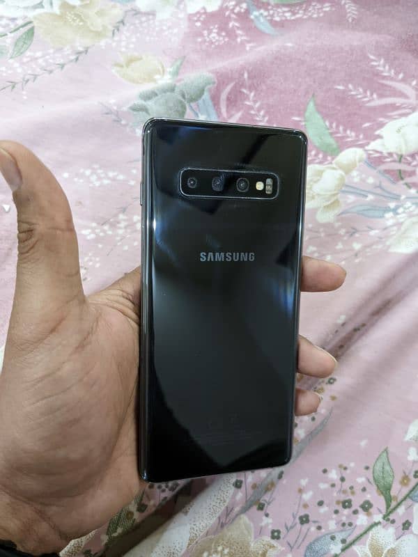 Samsung s10 plus 5g 8/128 6