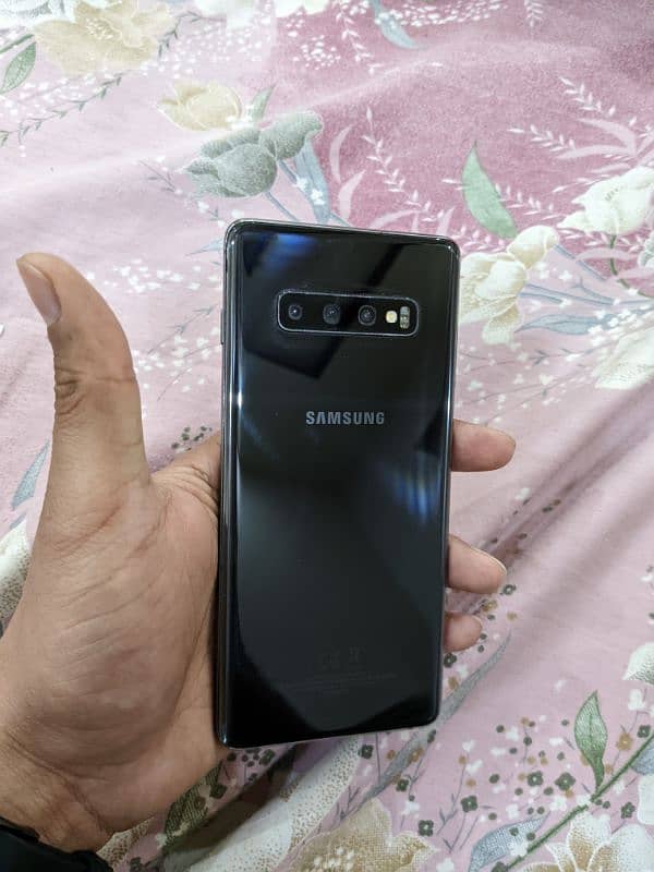 Samsung s10 plus 5g 8/128 7