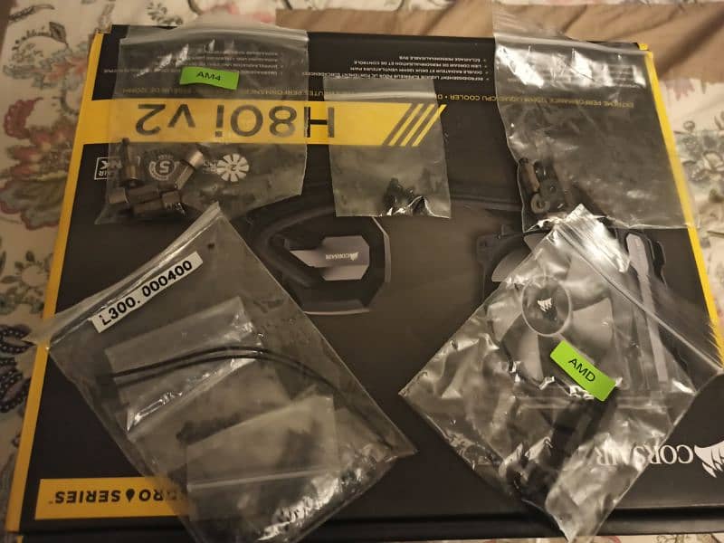 Corsair Hydro Series H80i V2 Liquid AIO CPU Cooler 3