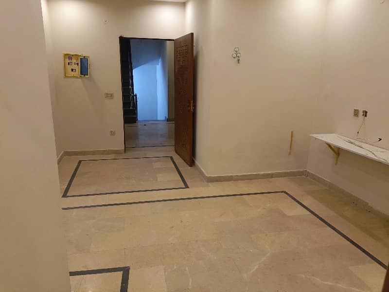 Scond Floor Flat Available For Office Use In Johar Town Near Doctor Hospital 1