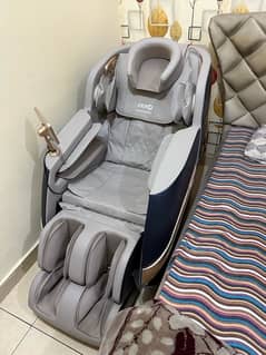 massage chair just box open brand new. . heal master only used 2 times