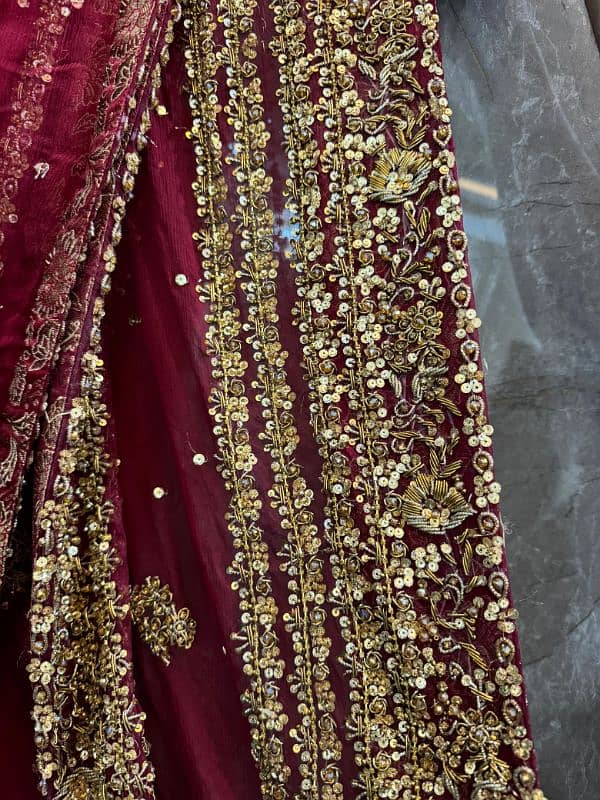 Libas e Khas Beautiful Farshi Lehnga in excellent condition 2