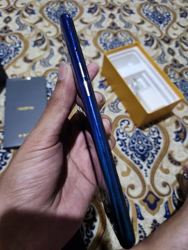 Realme 3 pta approve dual sim 3/32 with box apple iphone Samsung infin 6