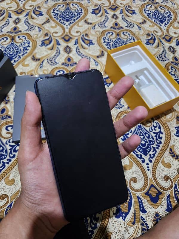 Realme 3 pta approve dual sim 3/32 with box apple iphone Samsung infin 8