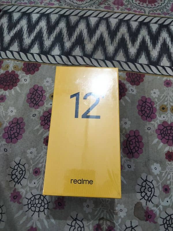 realme 12 plus 5g just like new condition gaming phone 7050 7