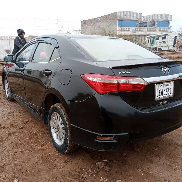 Toyota Corolla XLI 2015 3