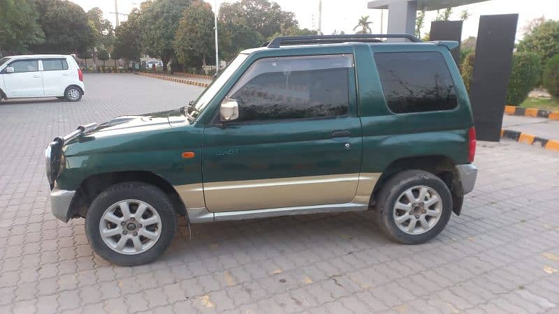 Mitsubishi Pajero Mini 2006 8