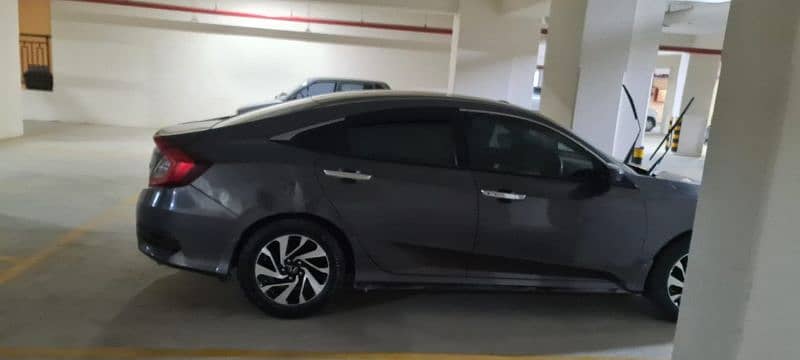 Honda Civic Turbo 1.5 2016 4