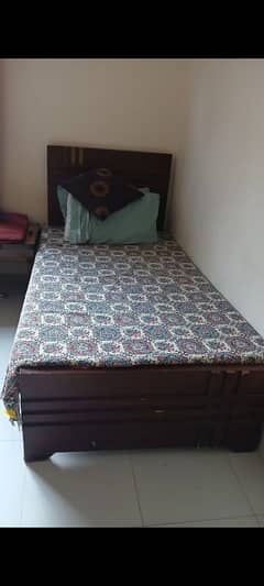 Single bed for Sale